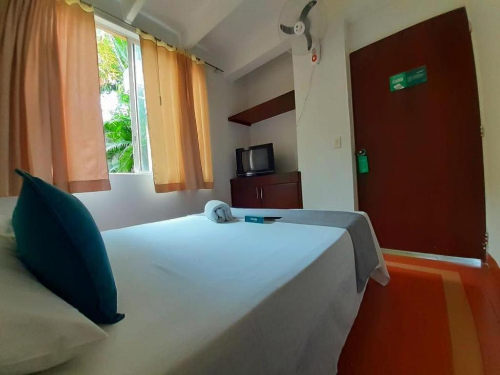 Hotel Mar Azul Neiva เนย์บา ภายนอก รูปภาพ